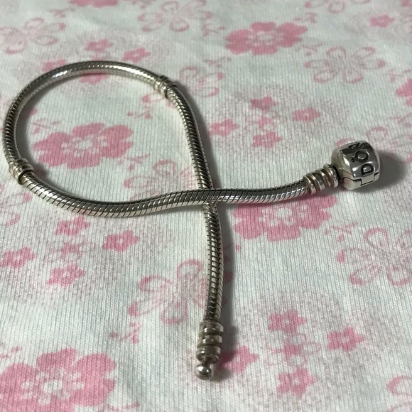 Pandora moments snake chain bracelet, 7.5” - Picture 1 of 2